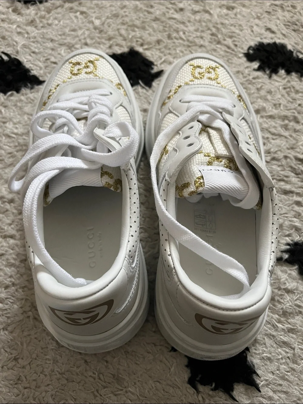 Gucci White Sneakers with Gold GG Embroidery size 6 new - Picture 7 of 14